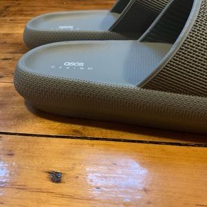 Asos Slides Size 10